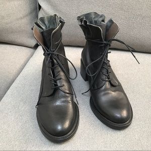 Hip and Elegant Coclico Black Ruffled Ankle Boots